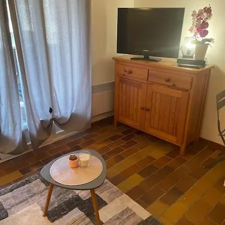 Chez Nath דירה *